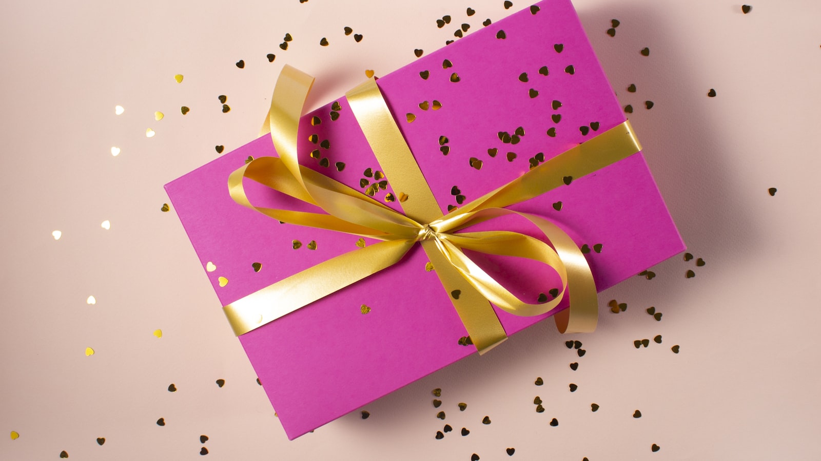 Find gifting & souvenir vendors