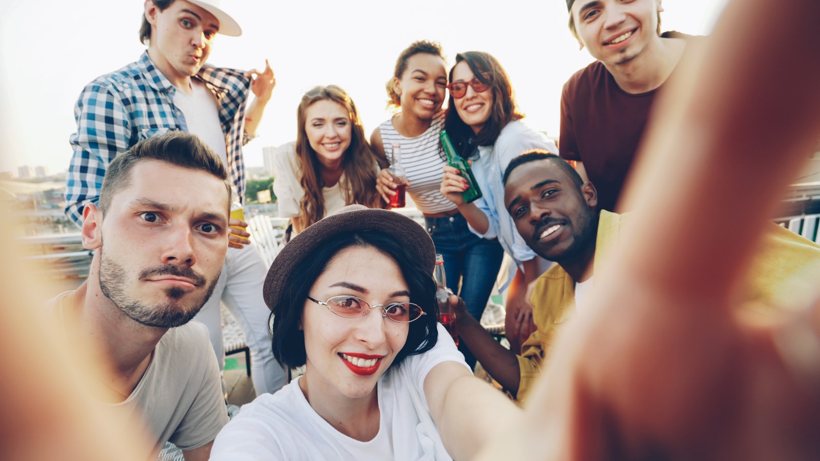 Find photo booths & 360 experiences